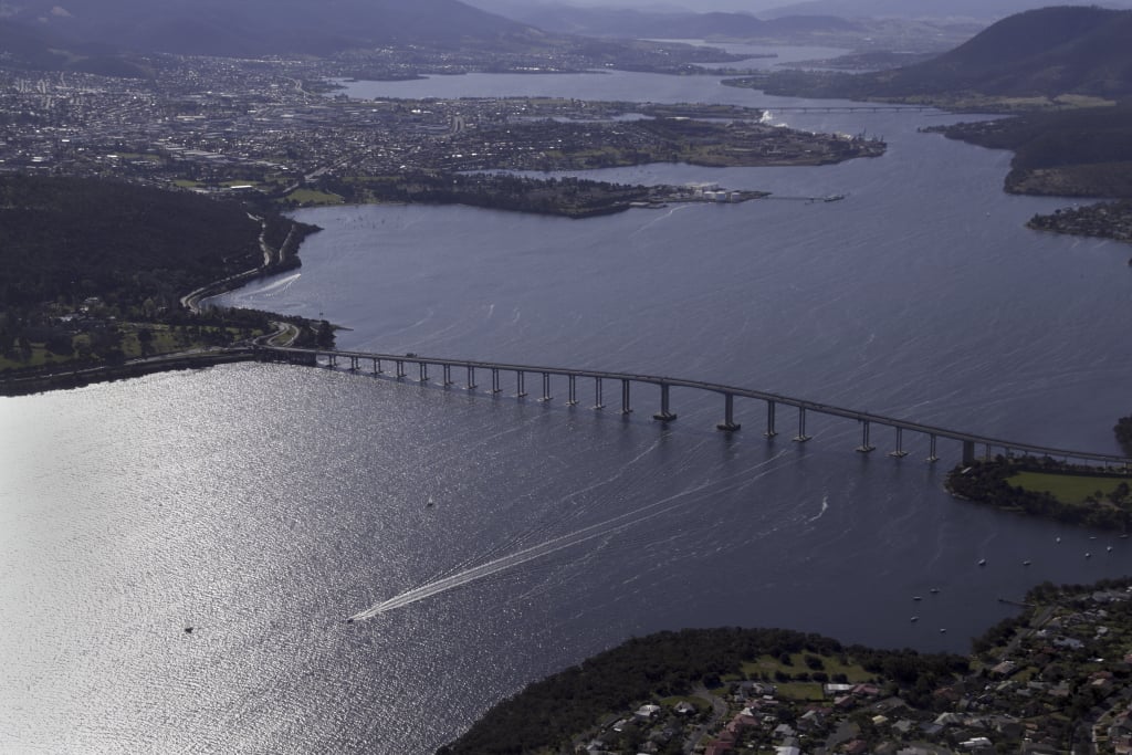 Hobart City Scenic Flight
