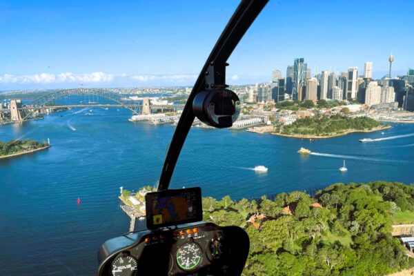 Experience the ultimate helicopter flight from Hunter Valley to Sydney! Soar over national parks, Sydney Harbour, iconic landmarks & stunning beaches before returning.