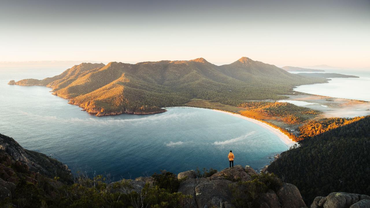 Tasmania A Day At Wineglass Bay